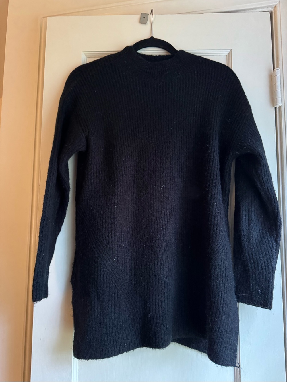 Old Navy Black Ribbed Mockneck Sweater
